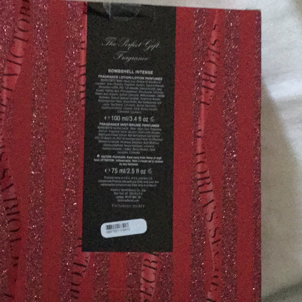 Victoria’s Secret Gift Set - Picture 6 of 6